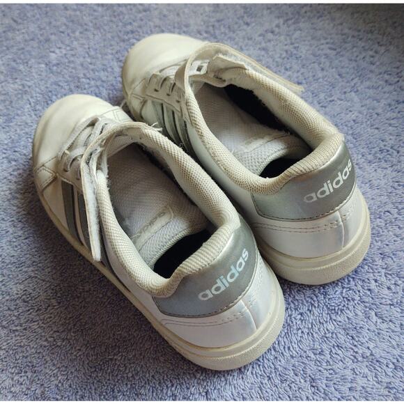 Adidas Grand Court 2.0 Shoes -White / Matte Silver - Kids - US Size 2.5 - Picture 5 of 16